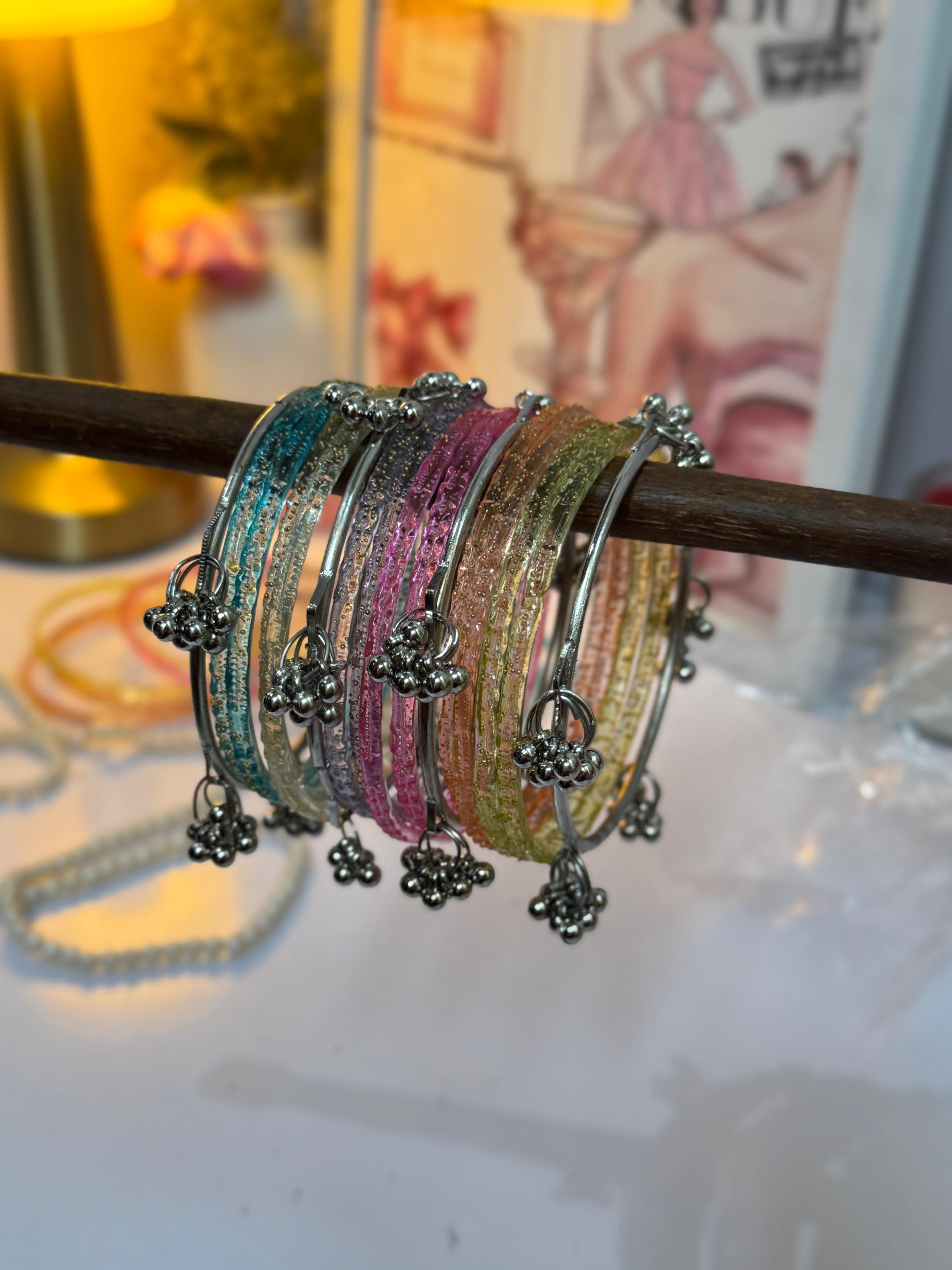 Rain Drop Pattern Multi Glass Bangle Set with ghungro bangles
