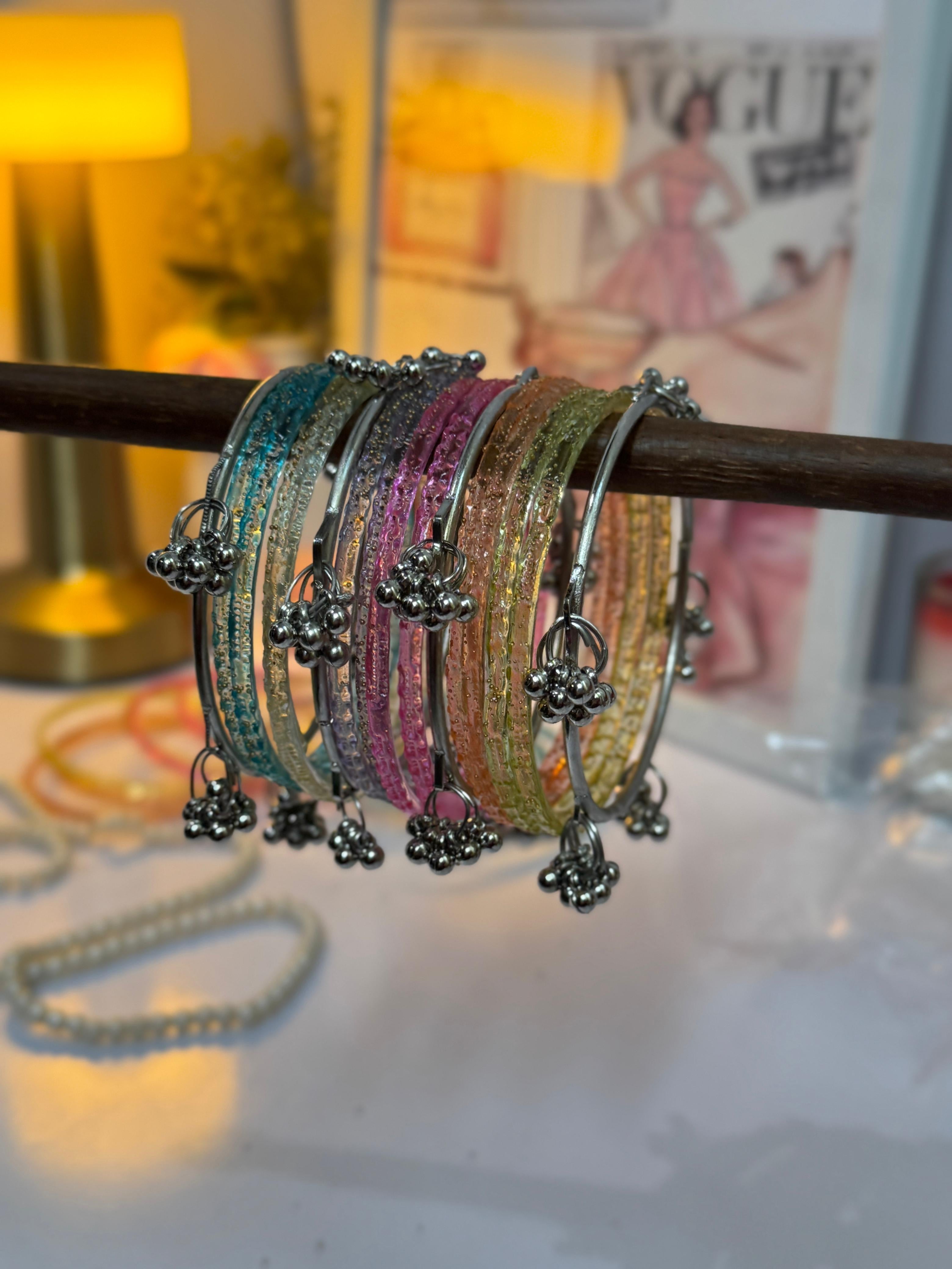 Rain Drop Pattern Multi Glass Bangle Set with ghungro bangles