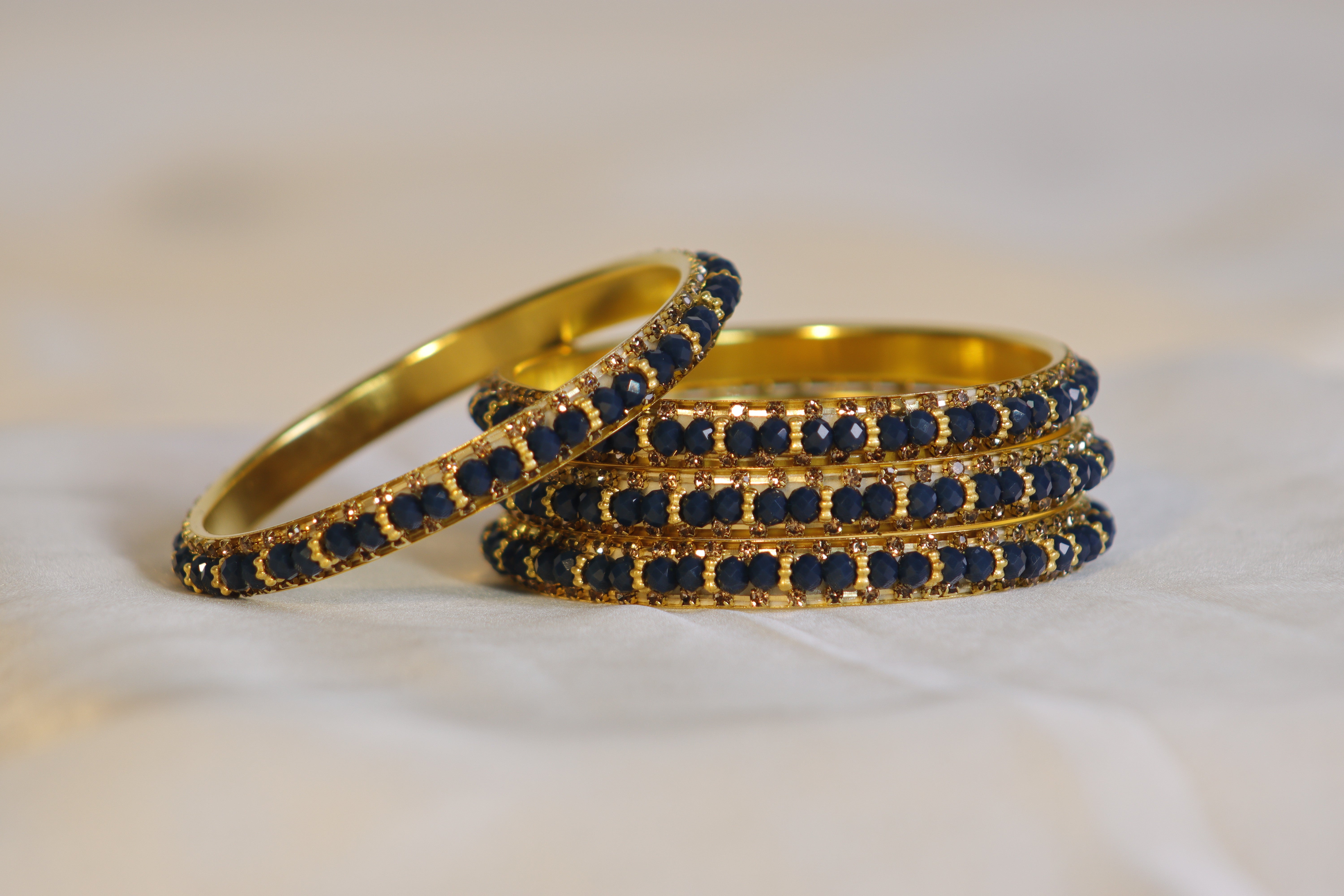 Kundan Kara Bangles – Set of 4 (Multiple Colours)