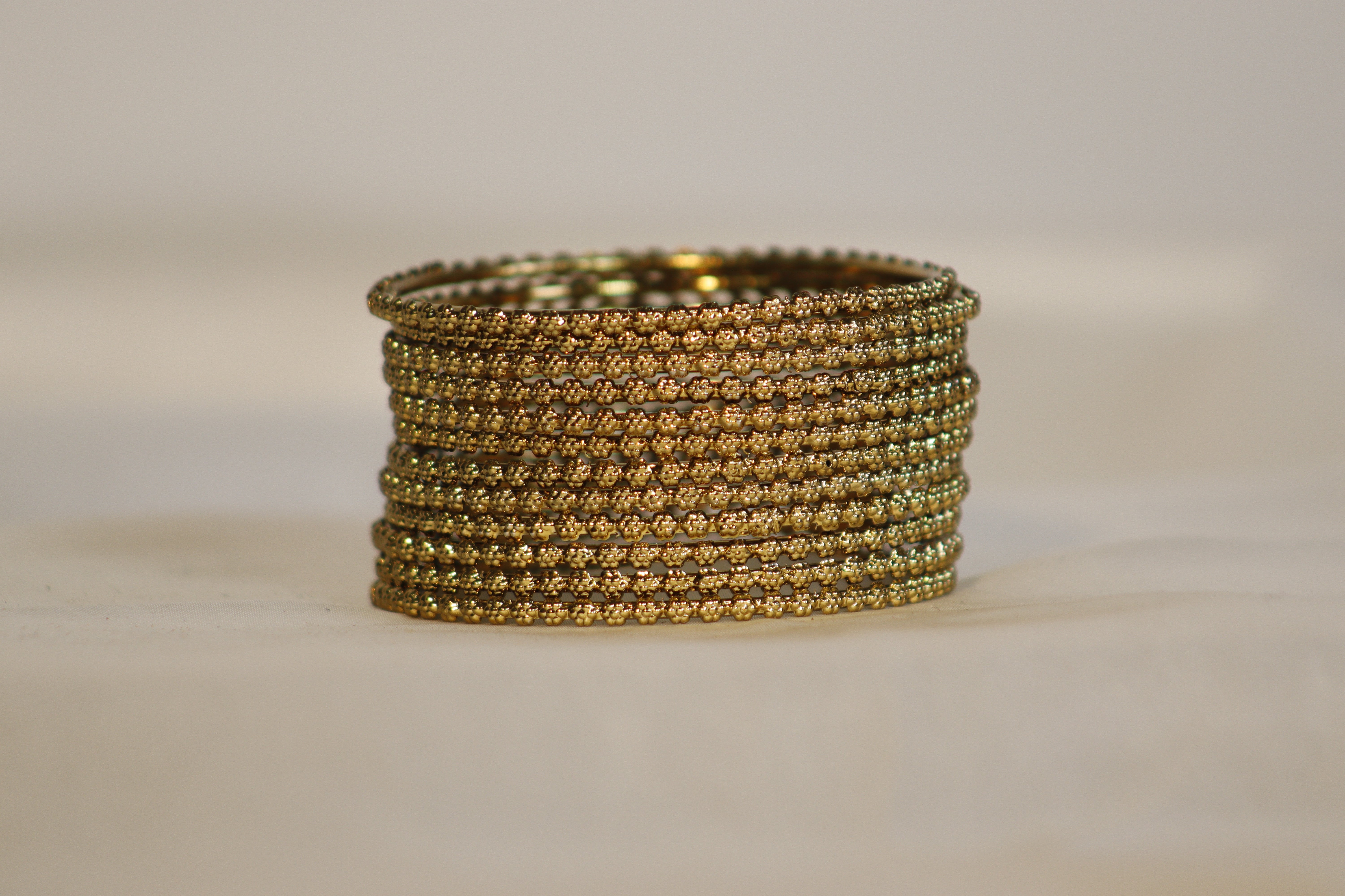 Floral Phool Design Metal Bangles – Elegant Traditional Look | 2 Colours