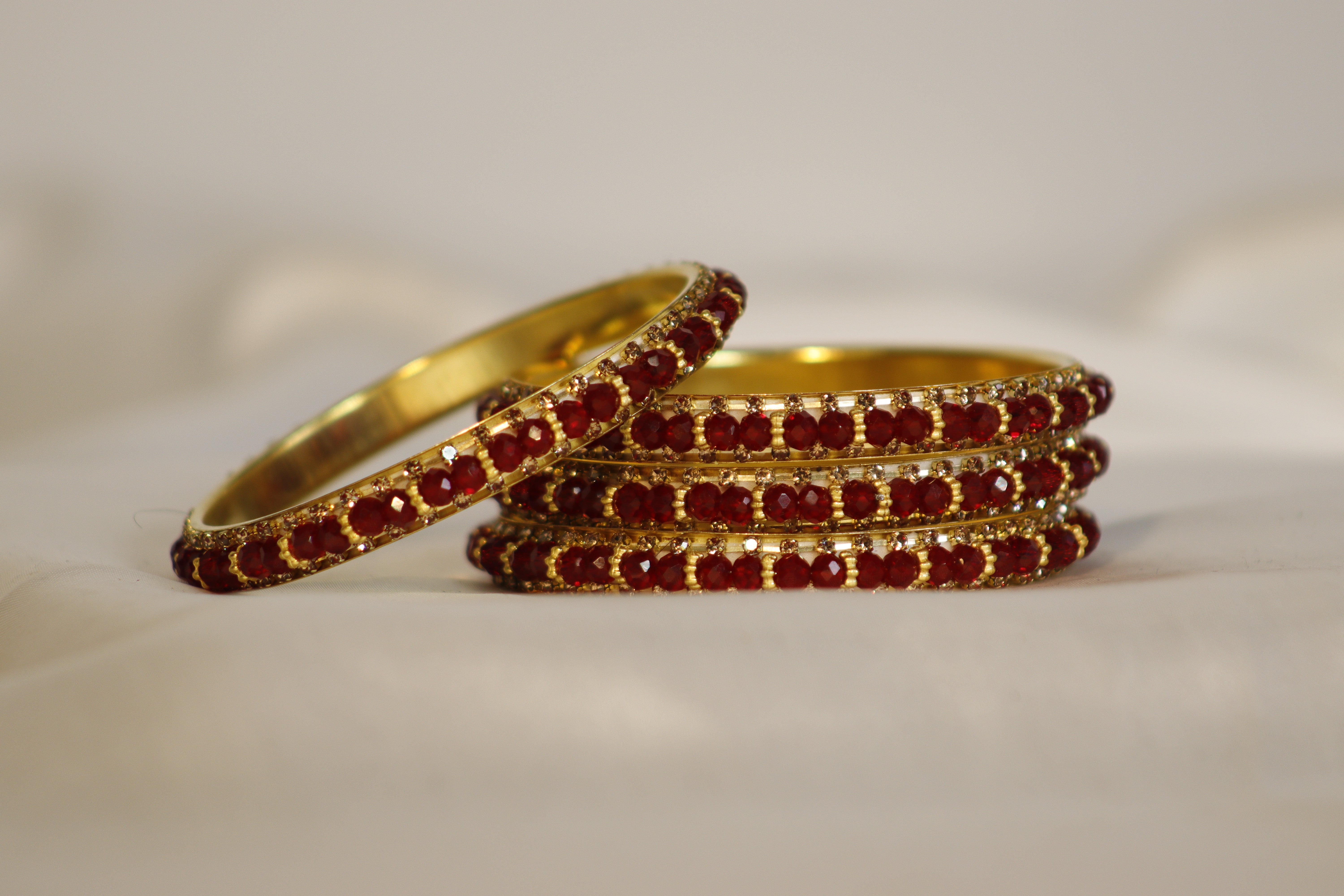 Kundan Kara Bangles – Set of 4 (Multiple Colours)