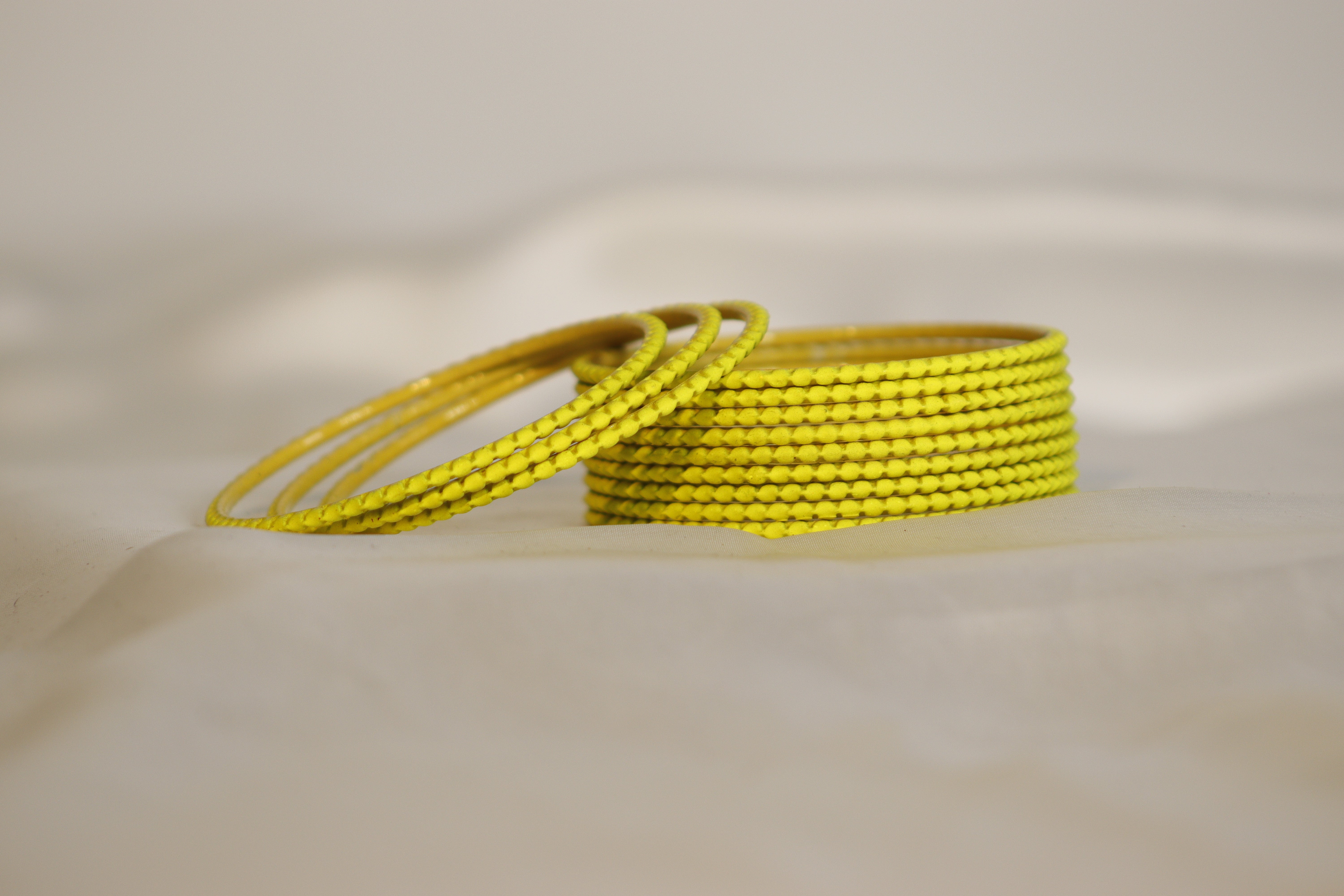 Plain Matt Metal Bangles – Multi-Colour Set | Lightweight Fashion Bangles (Rs. 350/dozen)