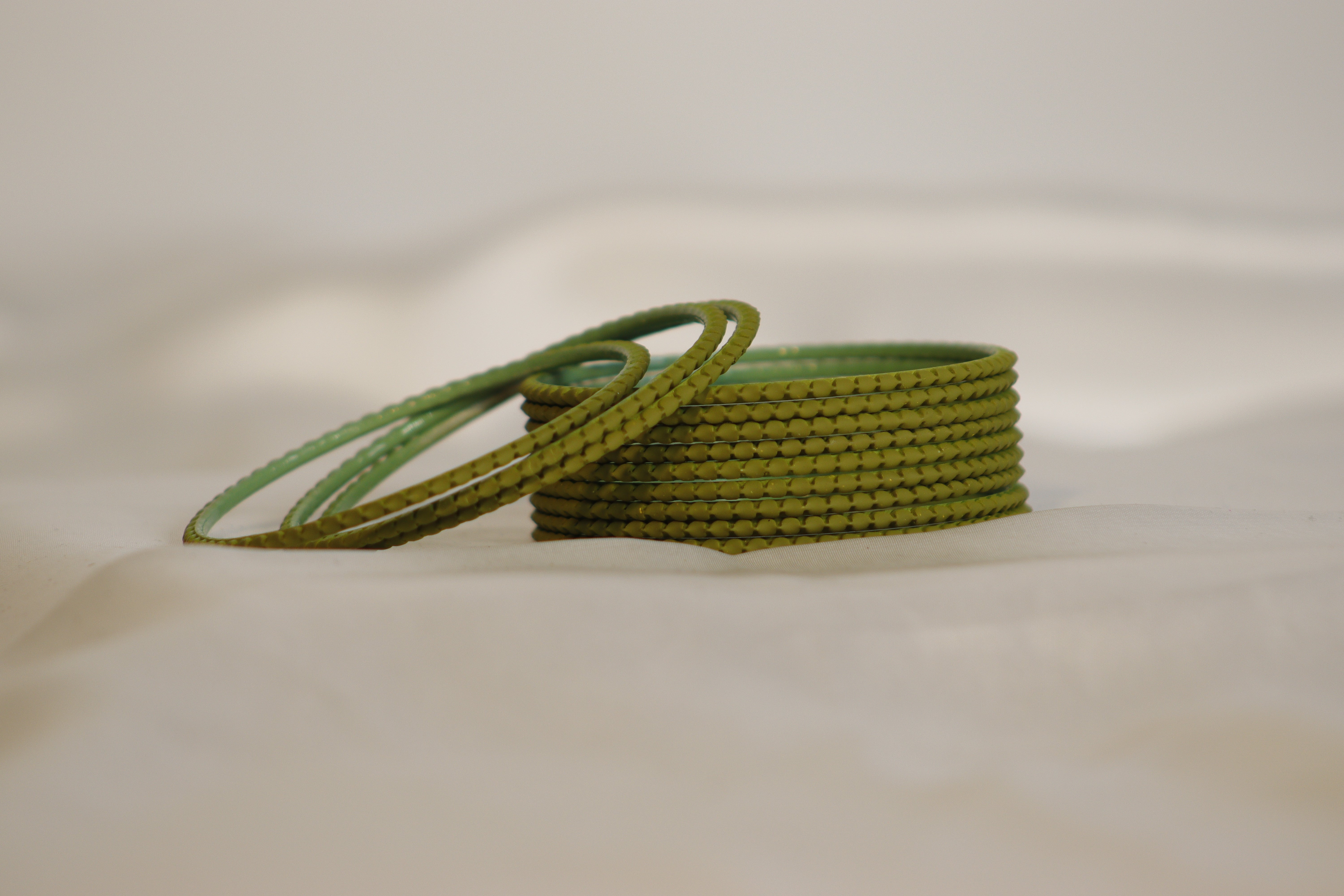 Plain Matt Metal Bangles – Multi-Colour Set | Lightweight Fashion Bangles (Rs. 350/dozen)