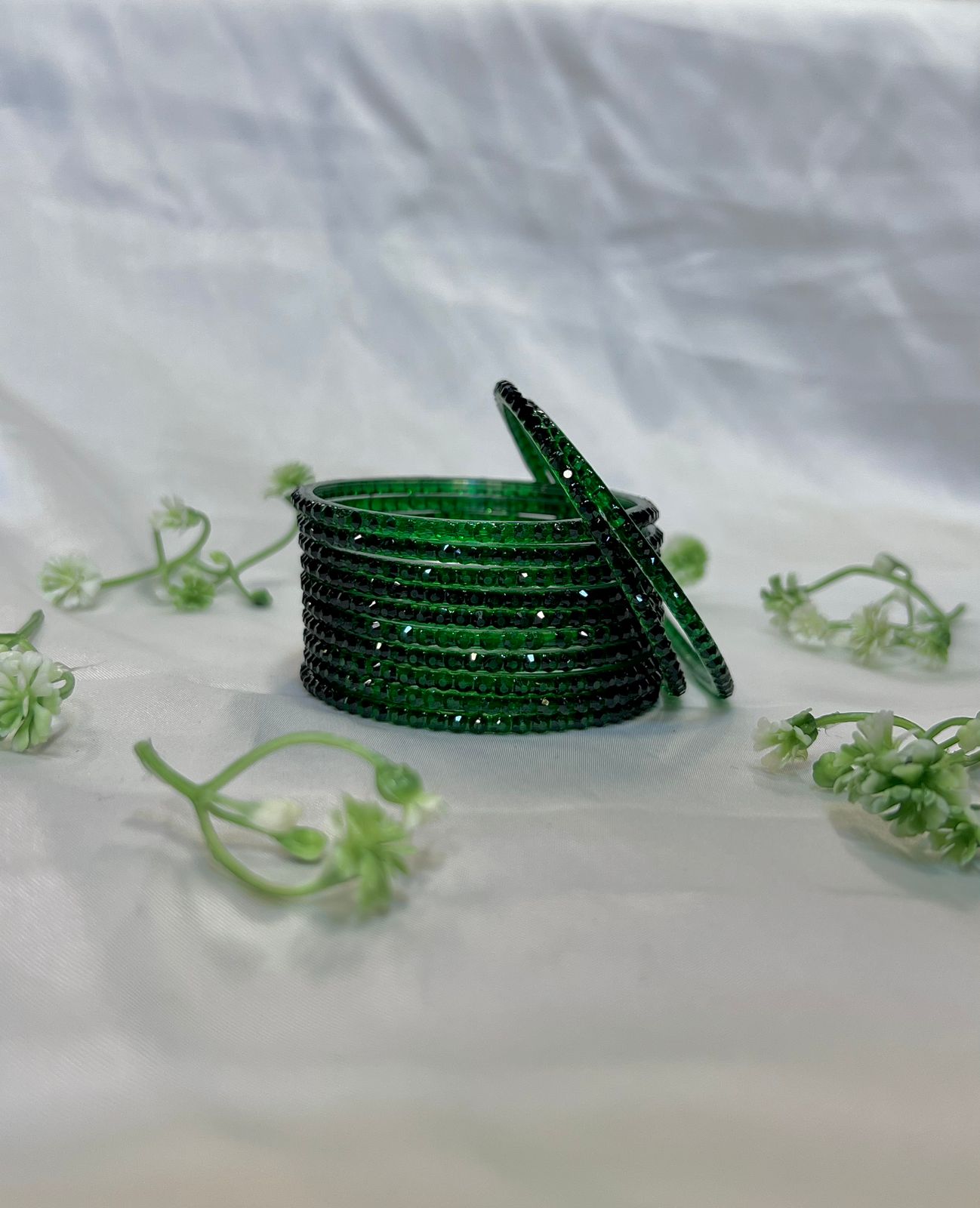 Awesome Design Pattern Glass Bangles – Elegant Set of 12