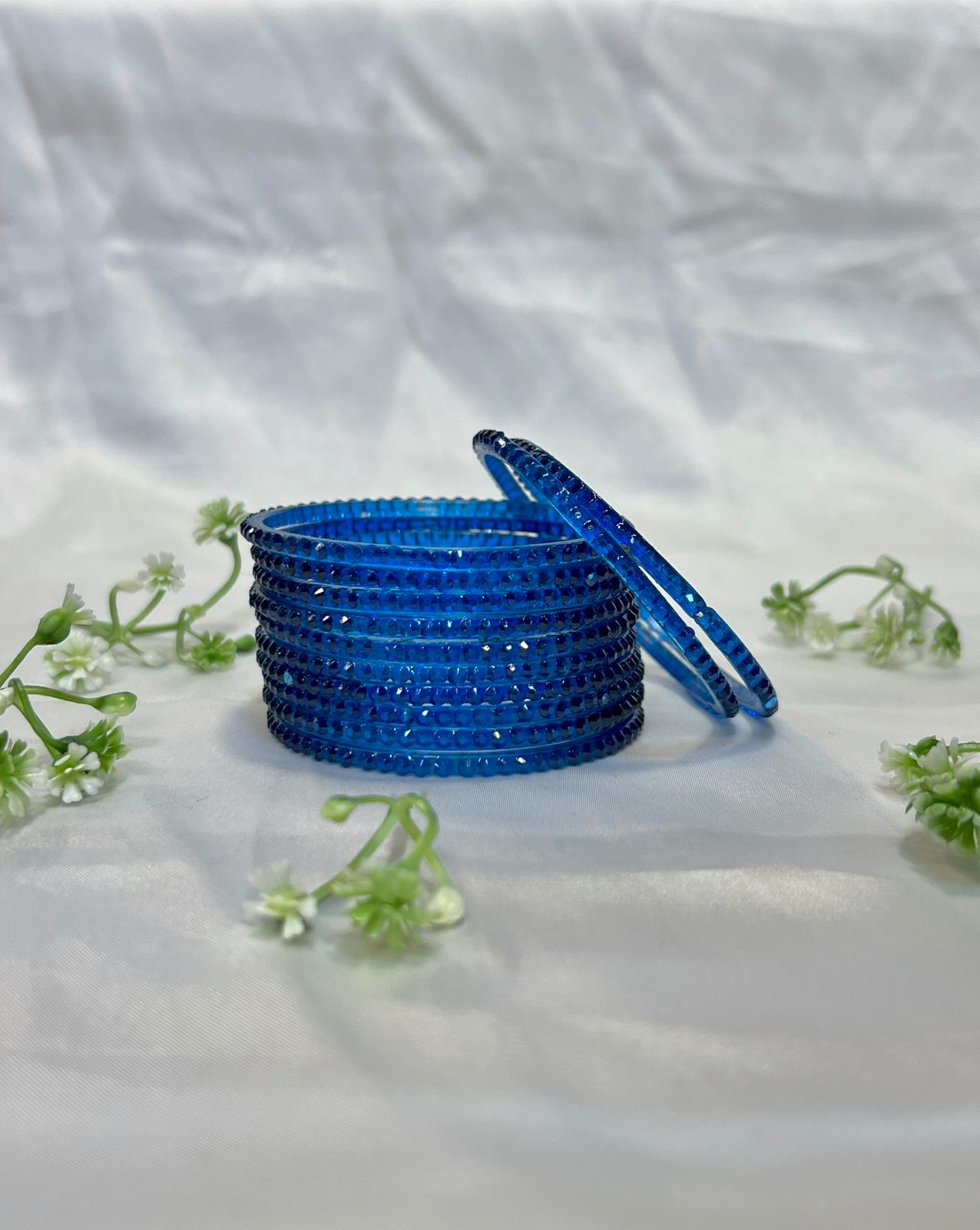 Awesome Design Pattern Glass Bangles – Elegant Set of 12