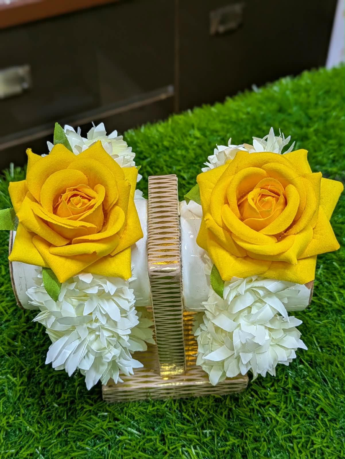 Royal Bloom Floral Gajra Set | Elegant Artificial Flower | for Wedding season & Reuseable