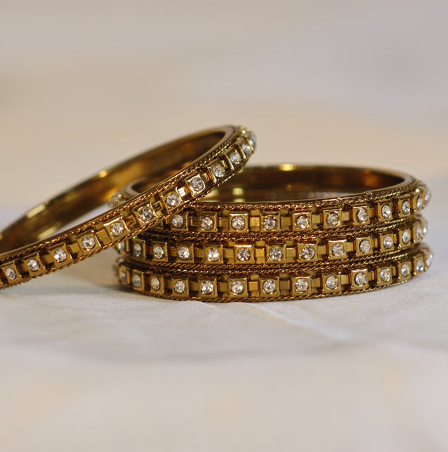 Metal Bangles Box Shap with Stones