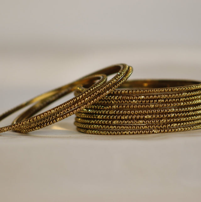 Metal Bangles – Set of 12