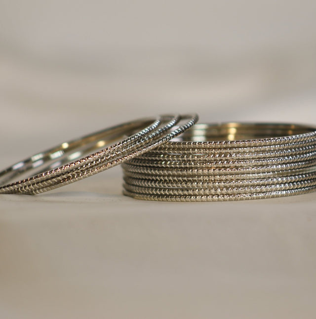 Metal Bangles – Set of 12