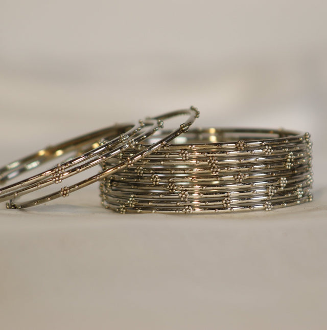 Metal Bangles – Set of 12