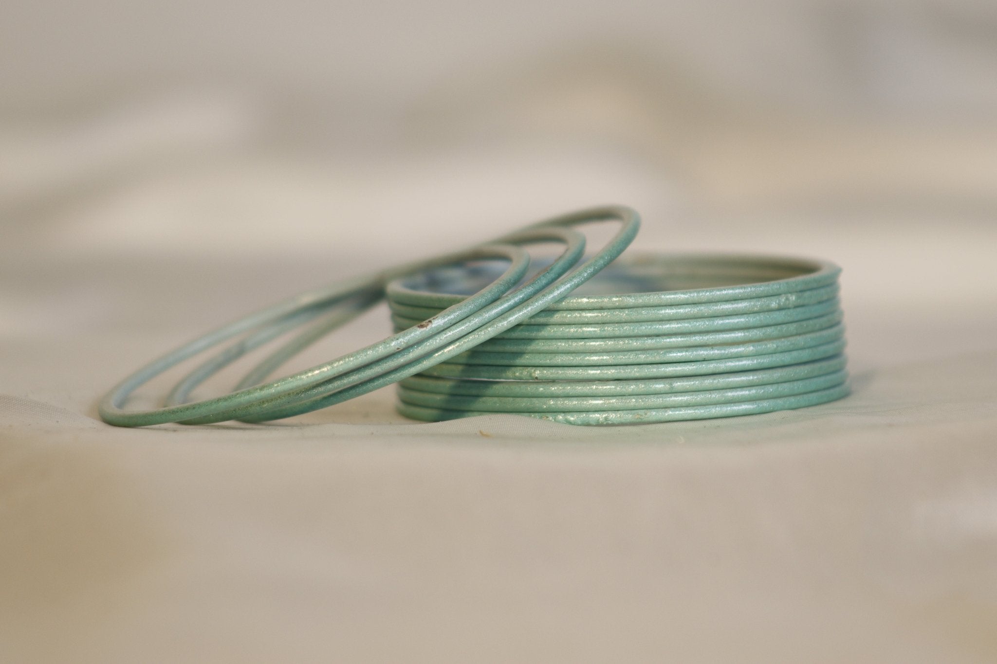 Plain Metal Bangles – Set of 12 (Available in 20+ Colours)